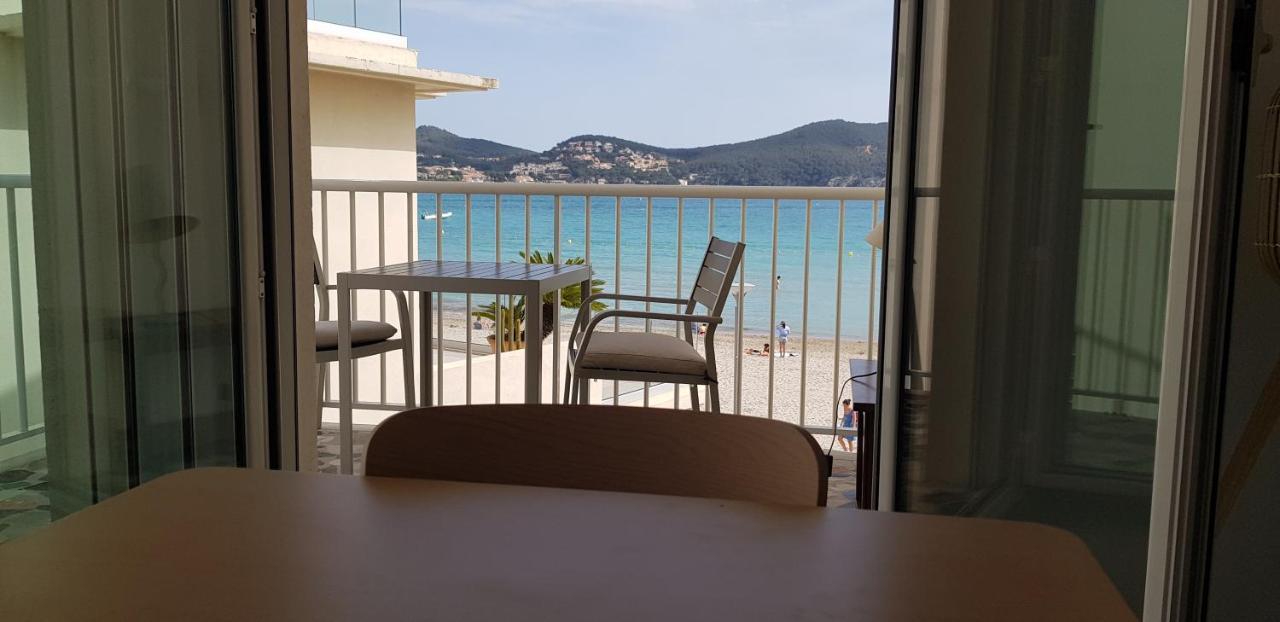 Les Pieds dans l'Ô - Appartement 50m2 Front de mer Saint-Cyr-sur-Mer Exterior foto